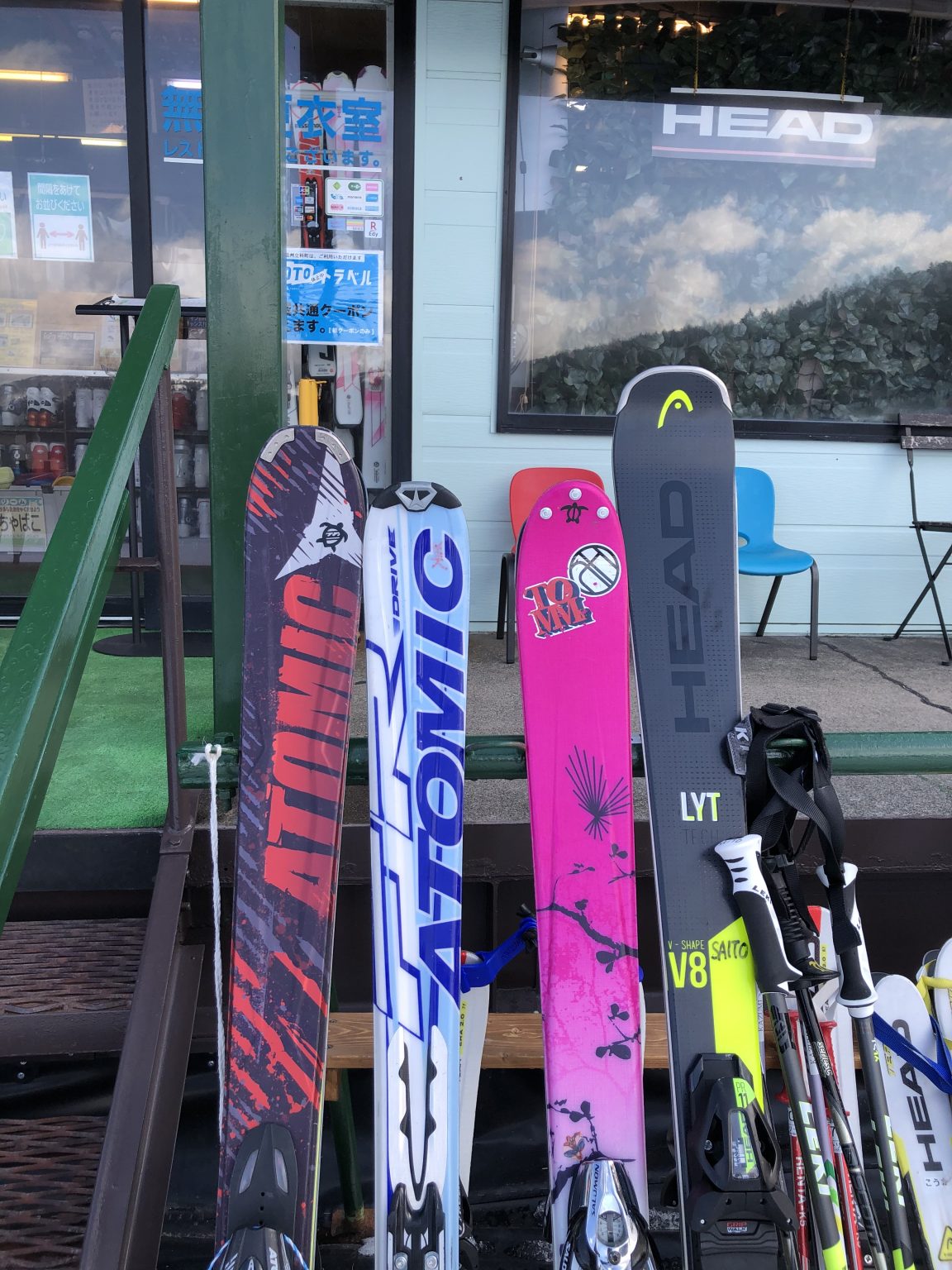 好評!スキーワックス レストラン ストリーム